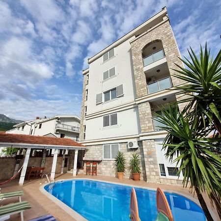 Mila & Aleksandr Apartments Budva Eksteriør bilde